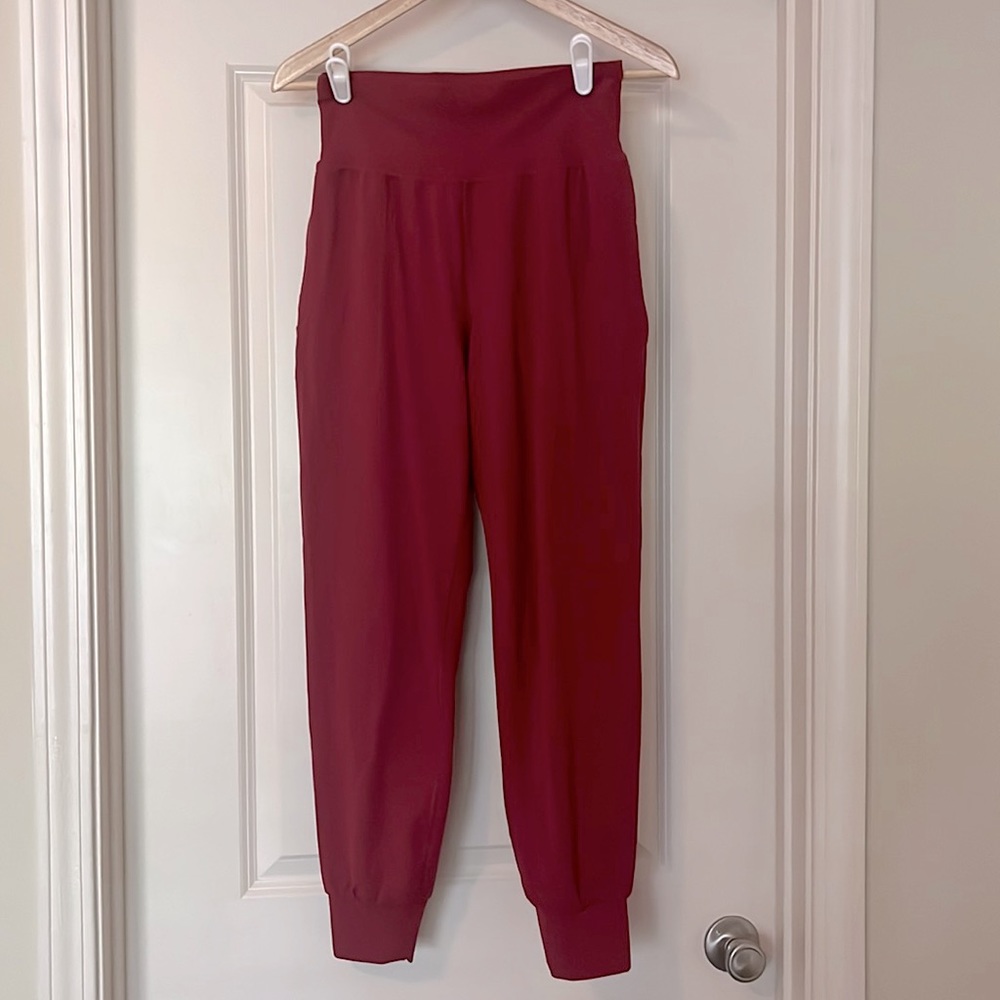 Athleta Salutation Jogger
